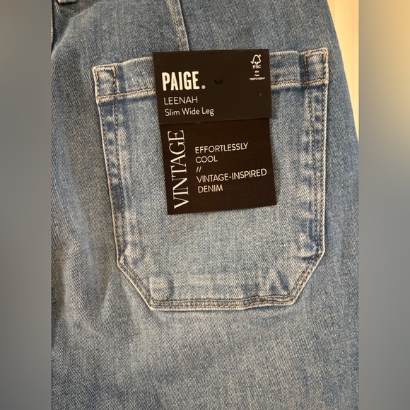 new Paige Leenah slide wide leg patch pocket jeans in Adley blue - Picture 6 of 9